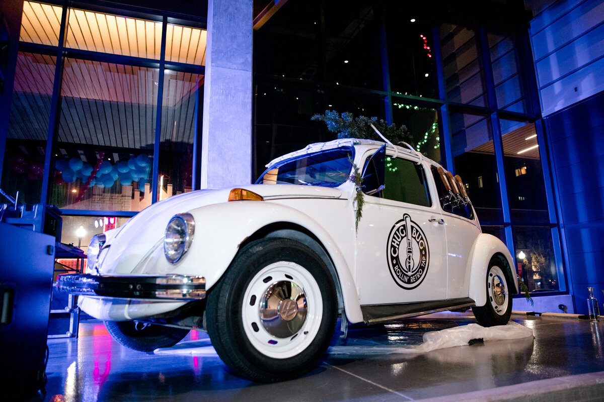 holiday-chug-bug