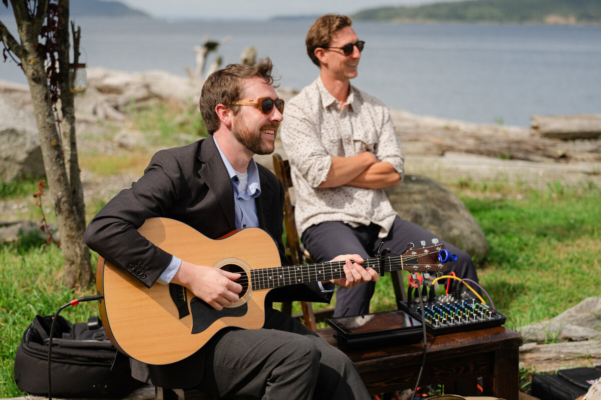 Bellingham-Wedding-Photographer_Guemes-Island-Resort_Caylie-Mash_SR0631