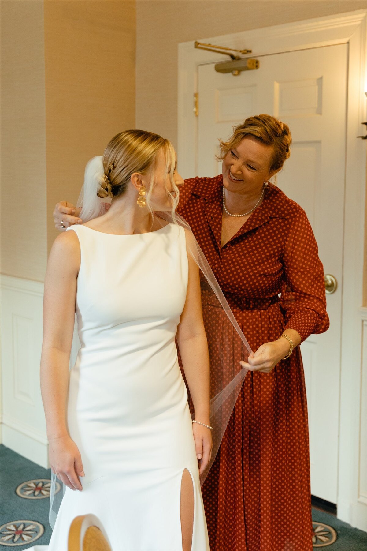 inn-on-boltwood-intimate-wedding-42