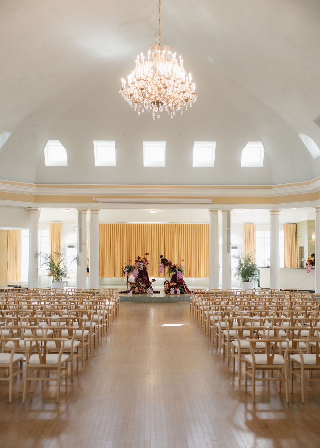 Vibrant wedding ceremony at the Riviera Ballroom in Lake Geneva