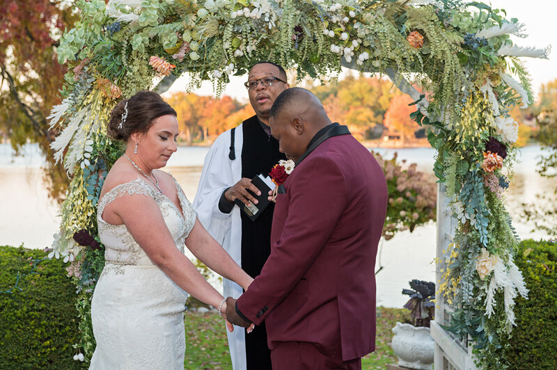 Detroit Wedding Photographer Victoria Wedding Chapel-145
