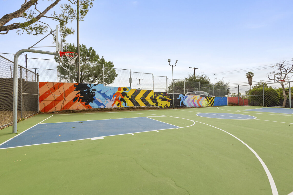 Exterior 4 - Basketball Court