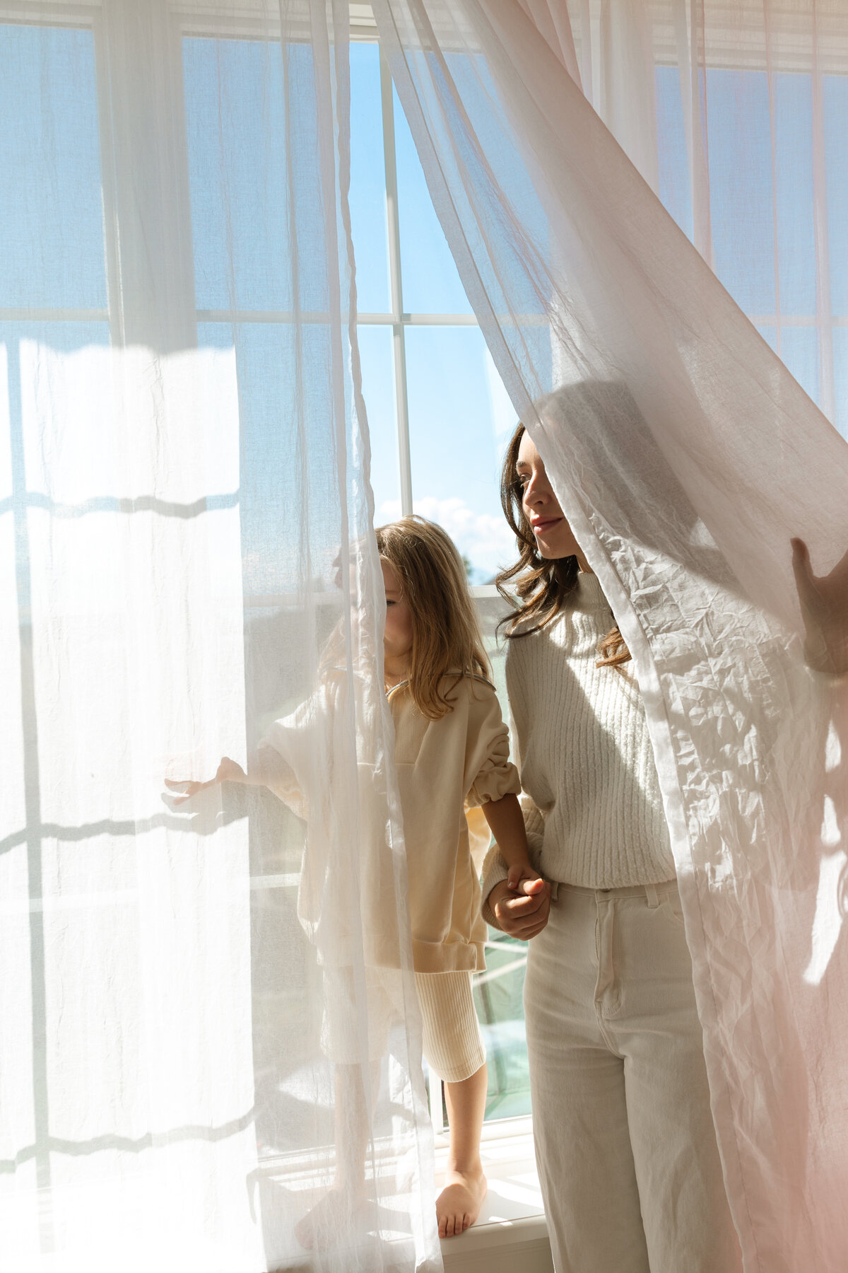 LOVE-SOAKED-RETREAT-SELECTS-MOTHERHOOD-ALLIE-KFK-16