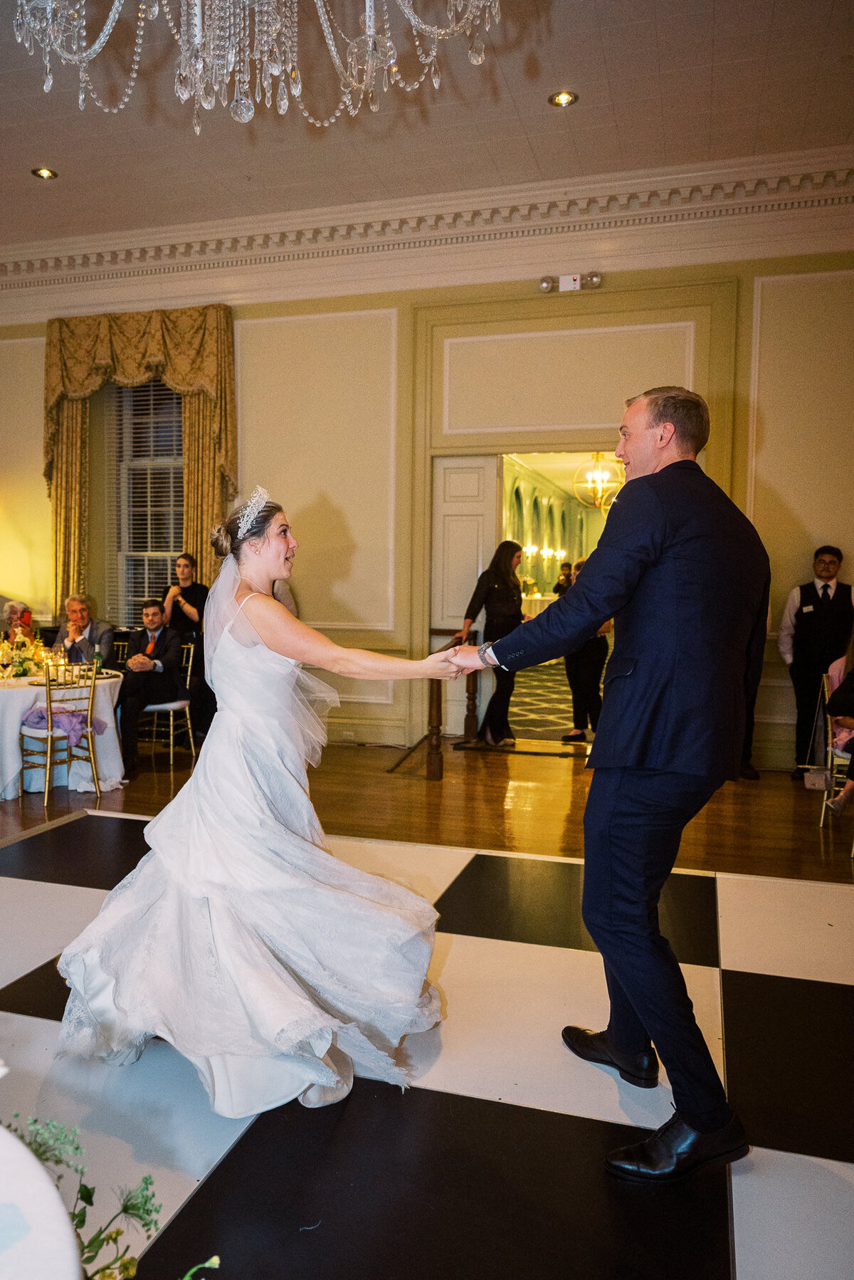 Farmington Country Club Wedding Photographer - Hunter and Sarah Photography-95
