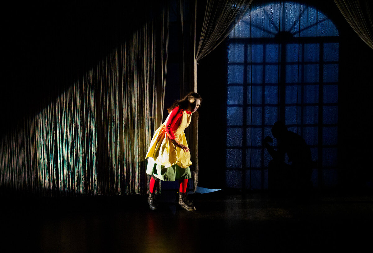 PETER PAN Cie Théâtre Amer mise en scène, adaptation, scénographie Mathieu Coblentz  jeu Judith Périllat,Florian Westerhoff, Jo Zeugma _4130033