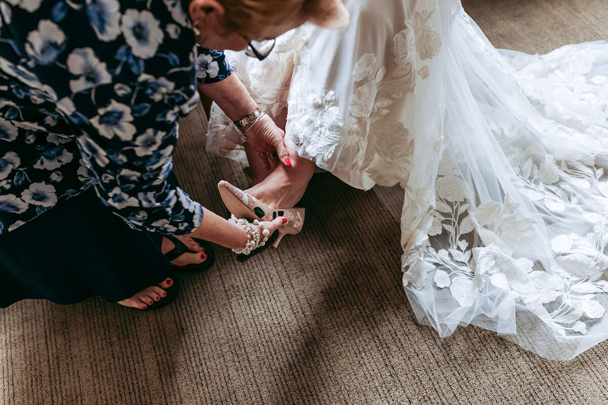 reTheBurrowWeddingPhotography-184