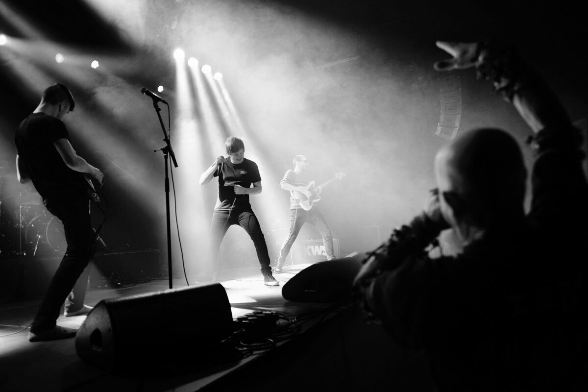 Bart Van der Moeren - BackOnFront - 058 - CLCKWS