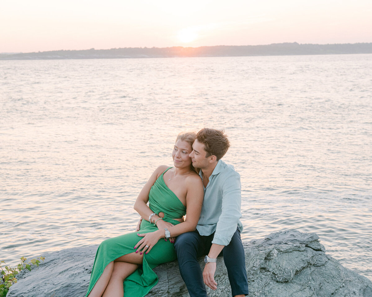 SurpriseProposal_Engagement_CastleHill_Newport_RIEngaged_70HBP_8321CHilaryBPhotography