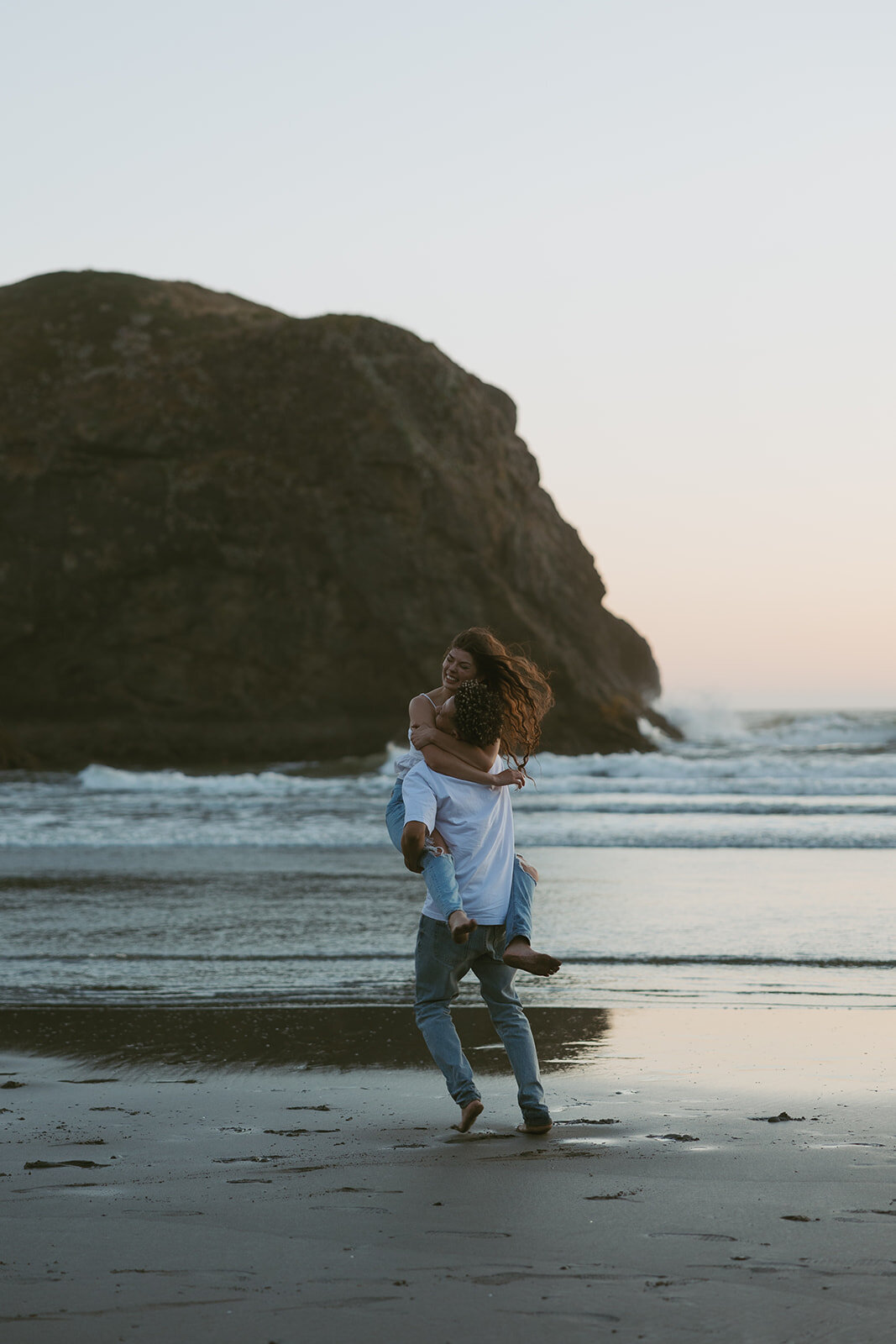 tanya-davids-photo-film-redwoods-california-oregon-coast-documentary-candid-destination-washington-idaho-utah-canada-elopement-wedding-couples-photographer-49