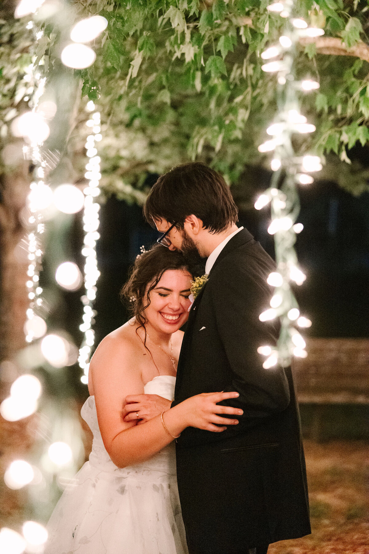 botanical-gardens-of-ozarks-wedding-destiny-spencer(74of75)