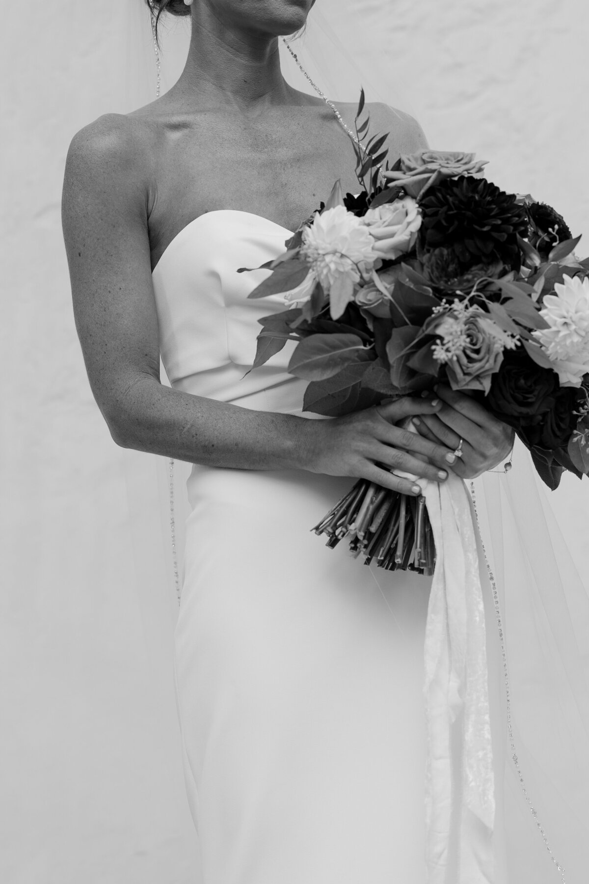 Kate-Tim-Ballroom-at-the-Ben-Philly-Wedding-Photographer-Kristy-Hoadley-Weddings-12