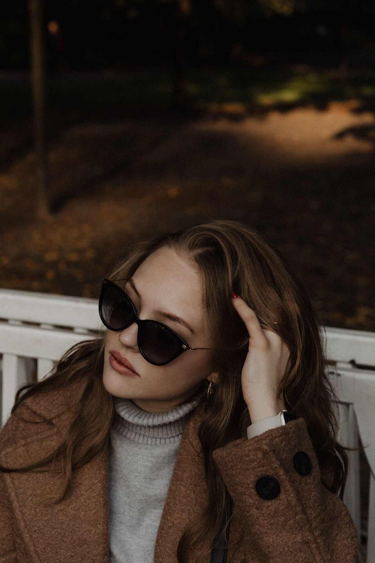 kaboompics_city-chic-in-autumn-casual-fall-outfit-fashion-trends-33476