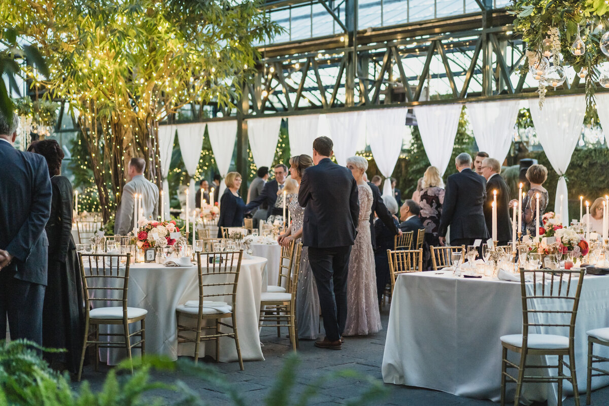 BLUSH AND BLACK SPRING PLANTERRA CONSERVATORY WEDDING IN WEST BLOOMFIELD, MICHIGAN PROVIDED BY KARI DAWSON, TOP-RATED DETROIT WEDING PHOTOGRAPHER, AND HER TEAM99