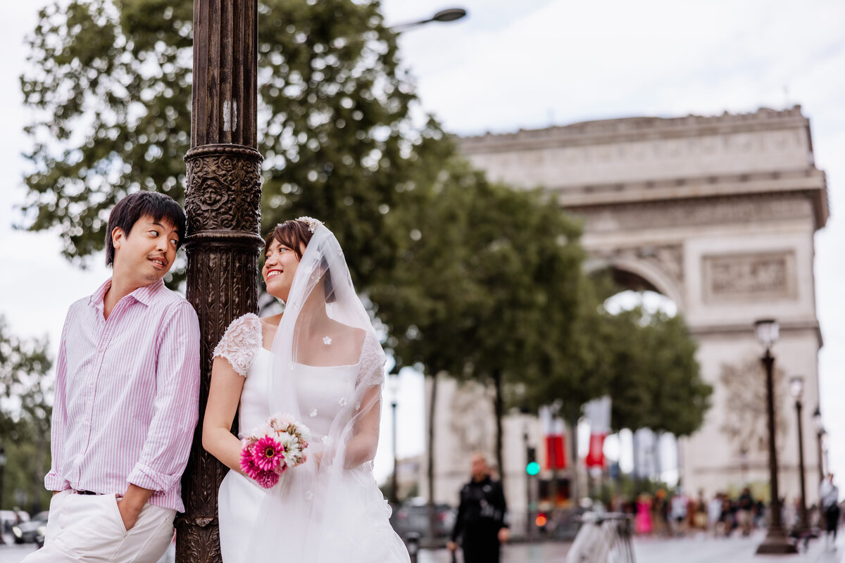 Paris_photowedding_Arc-de-Triomphe_57