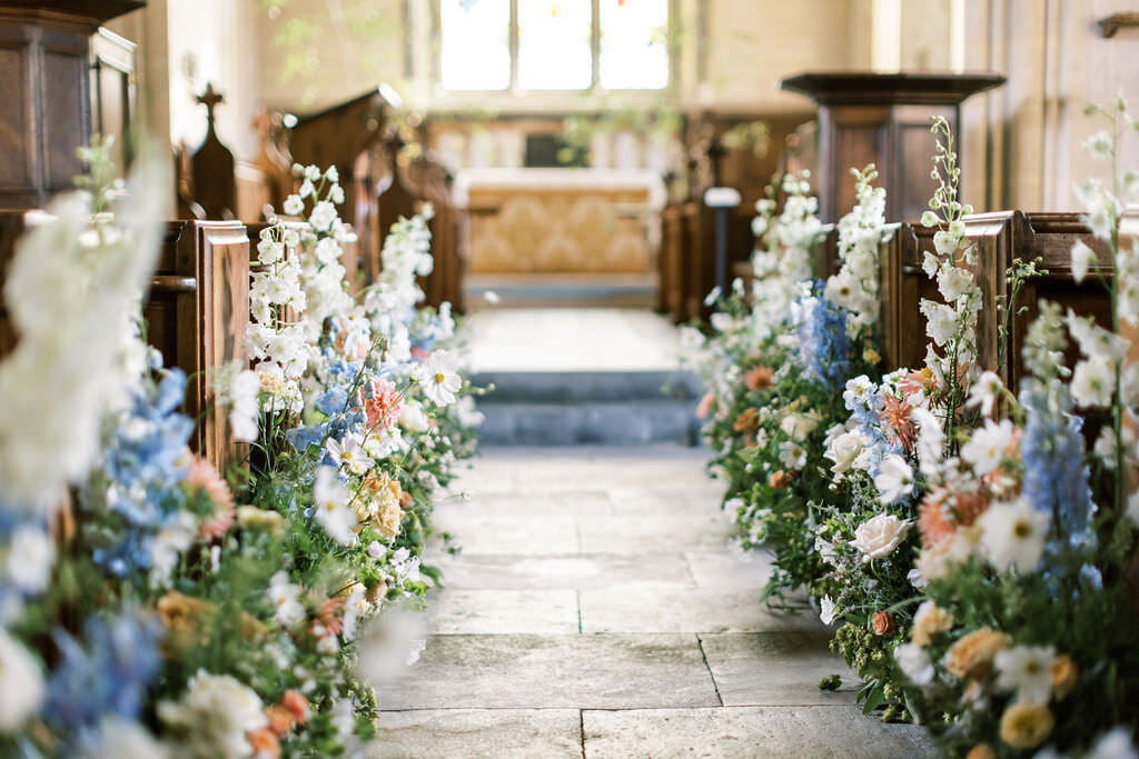 pastel coloured wedding flowers