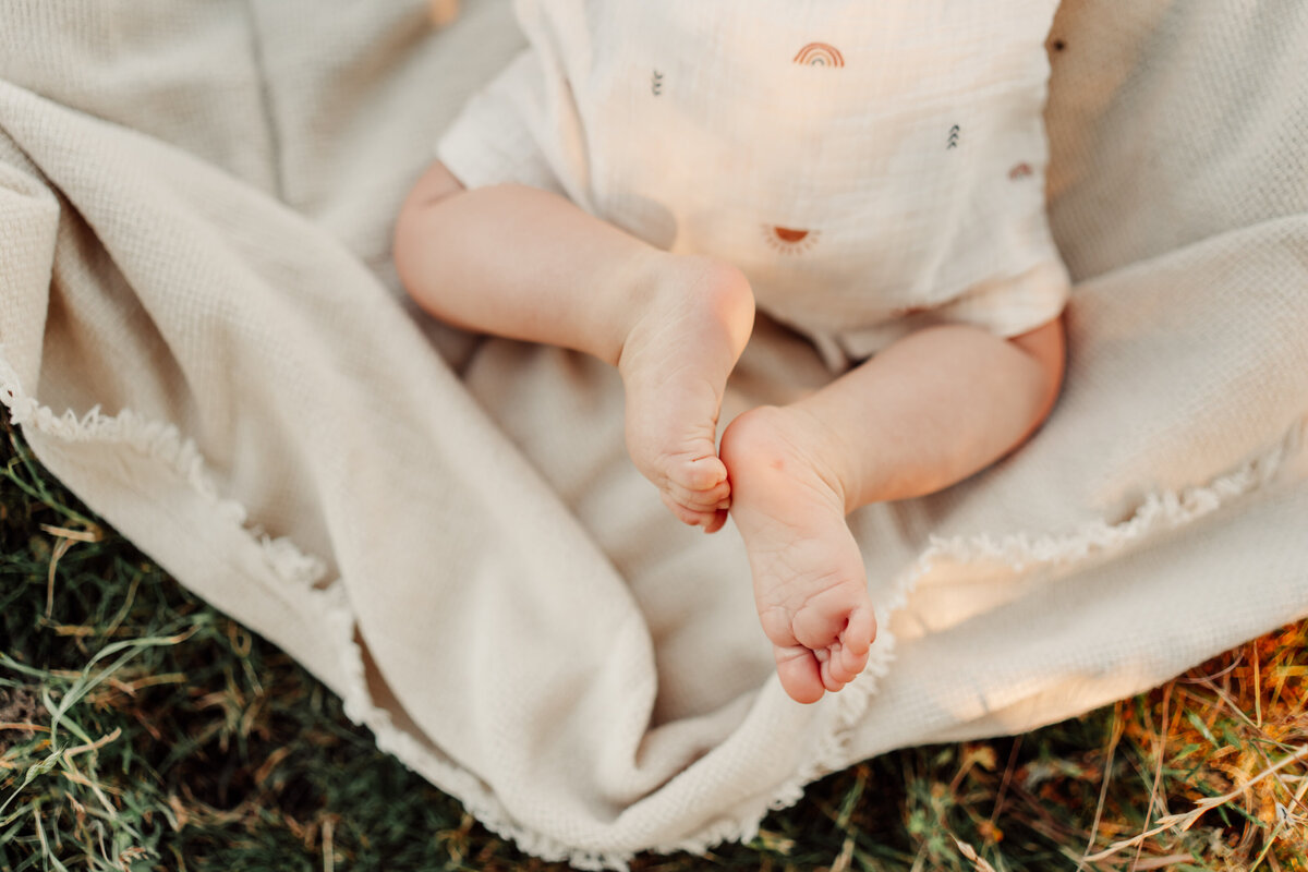 Portland-Family-and-Baby-Photos-Outdoors-Sauvie-Island-Portland-76