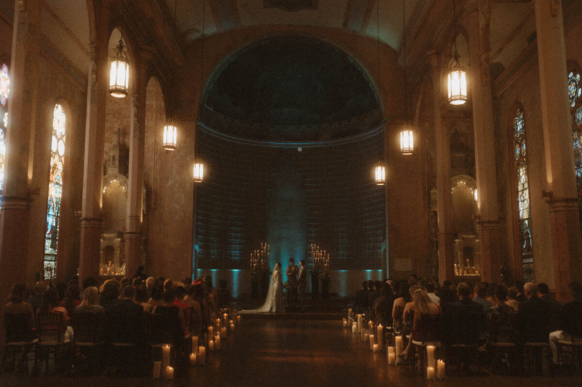 Hotel Peter and Paul wedding ceremony
