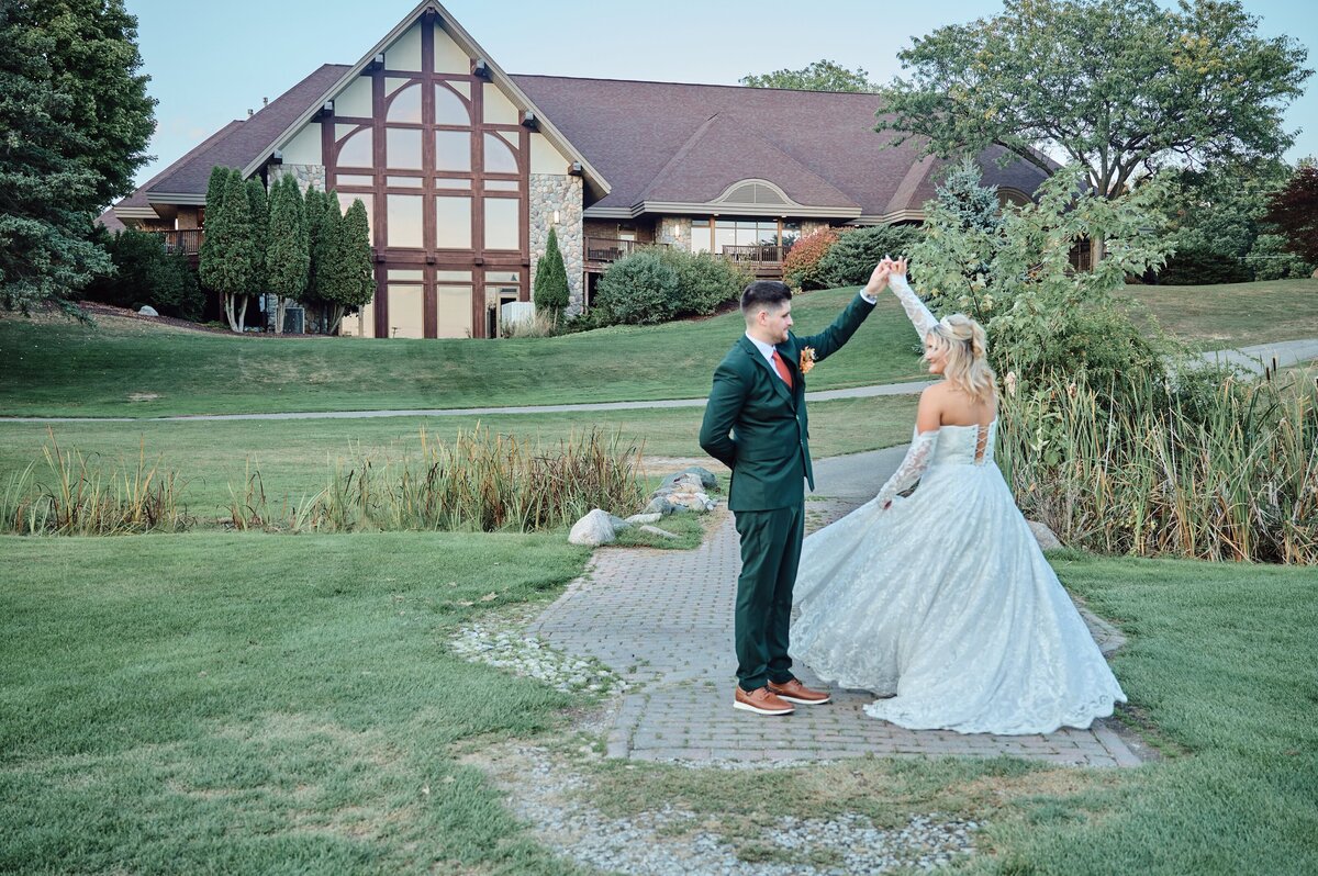 Lapeer-Country-Club-Wedding-200