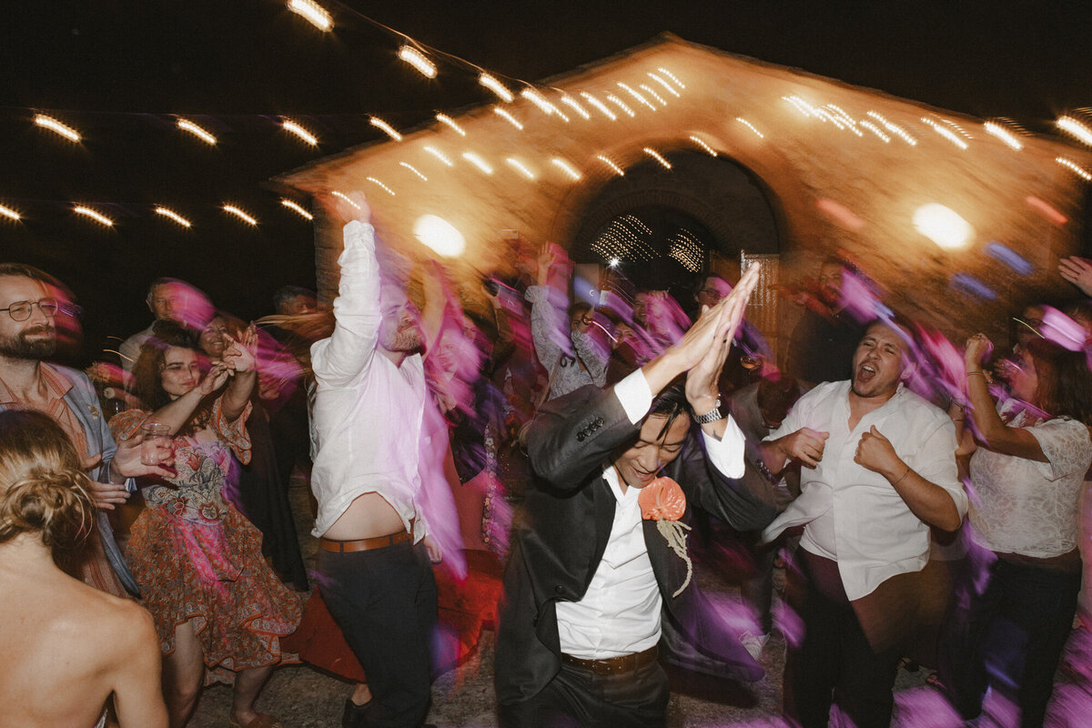 AM-Editorial-20251004-141