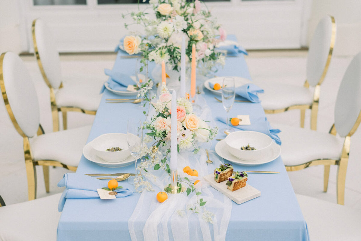 svatební hostina dekorování stolu Zaslíbeni lásce