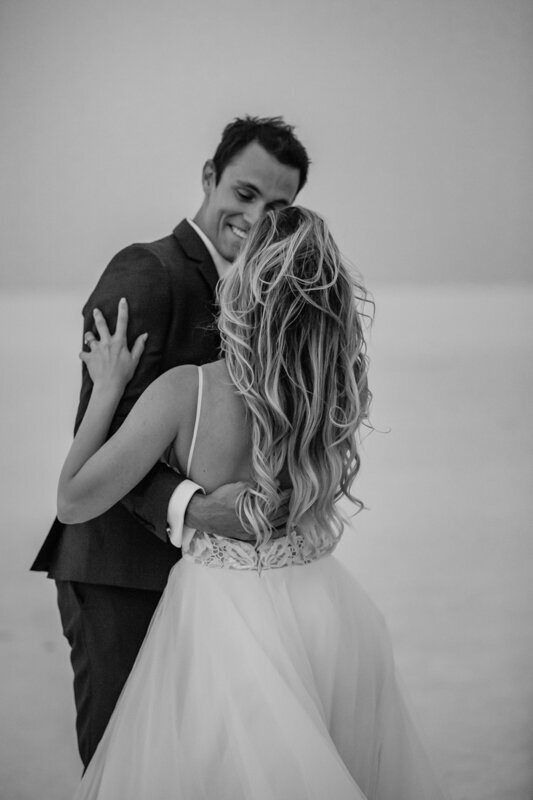 180830_Jenn&BenBridals_BonnevilleSaltFlatsUtah_AnjaJensenPhotography_001-233-2