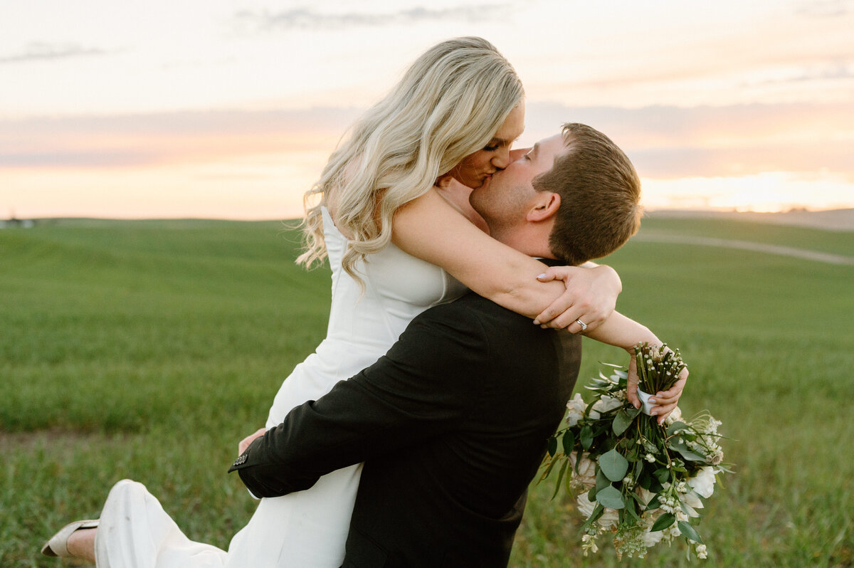 fox_and_goat_ranch_palouse_eastern_washington_wedding_06