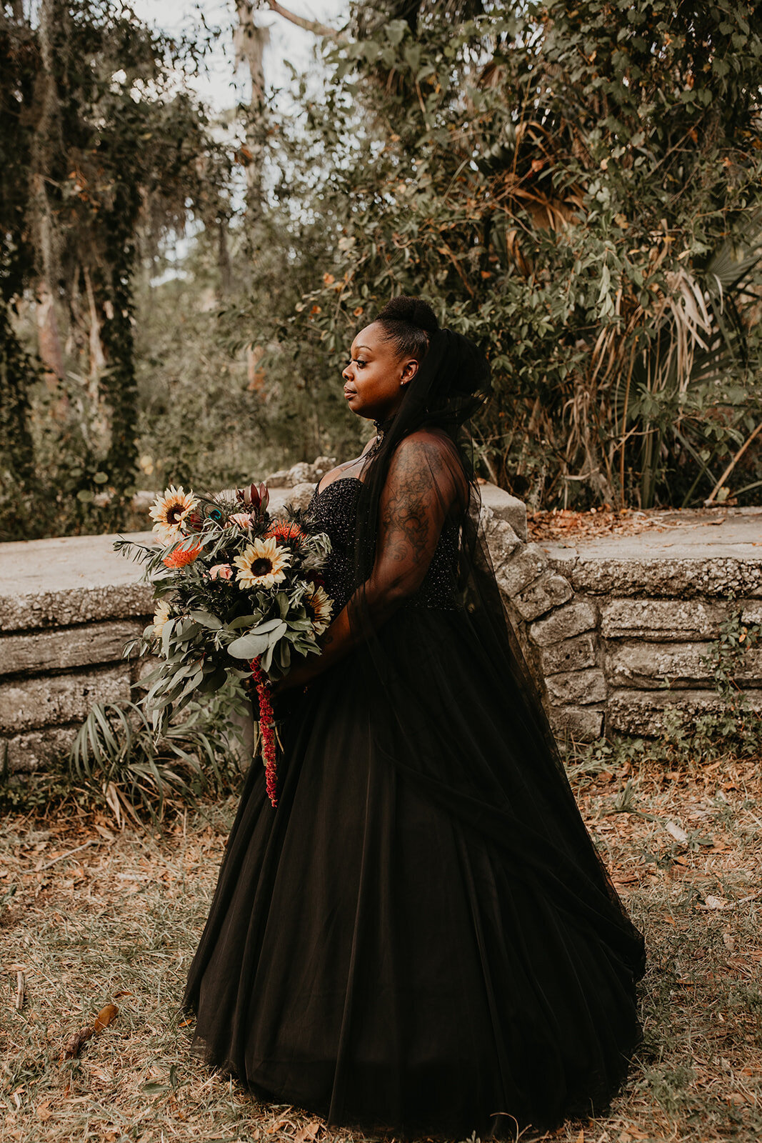 mad-images-photo-boyd-hill-florida-elope-chantilly-chic-celebrations-black-wedding-gown-3