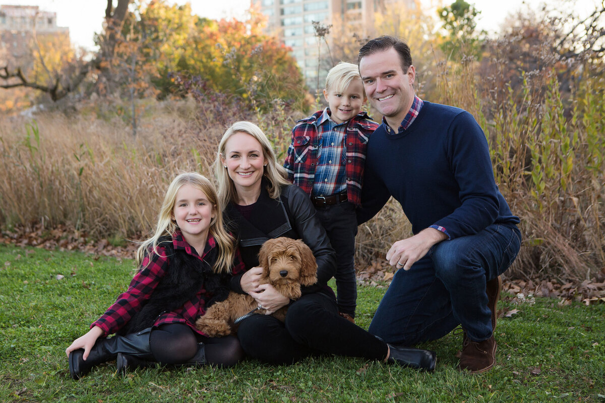 Family Photography_Outdoor Christmas Cards_St Petersburg FL_Abby Evans Photography