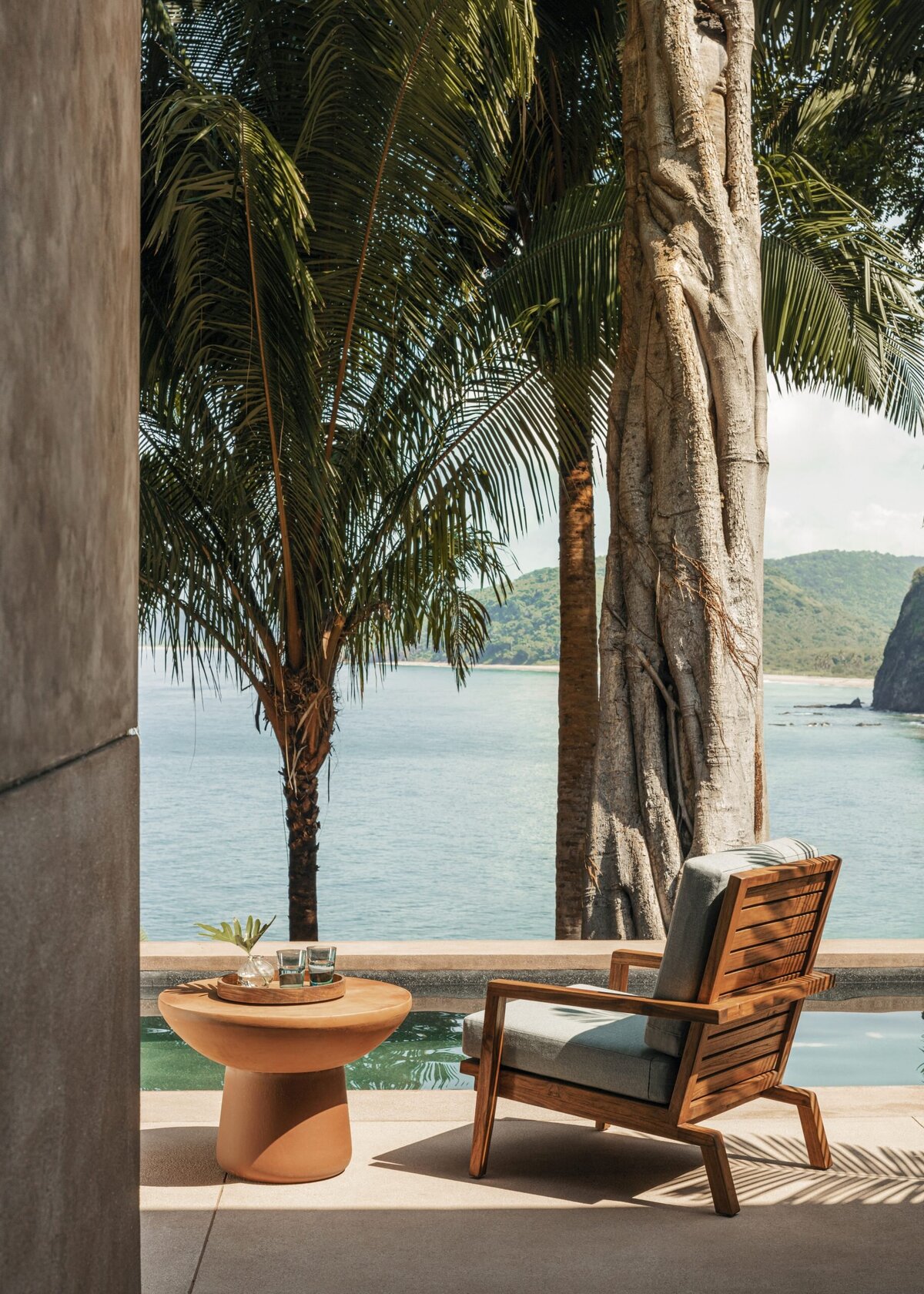 OneOnly_Mandarina_Accommodation_VillaJaguar_Seating_Pool_Detail_0116_Opt_MASTER-scaled