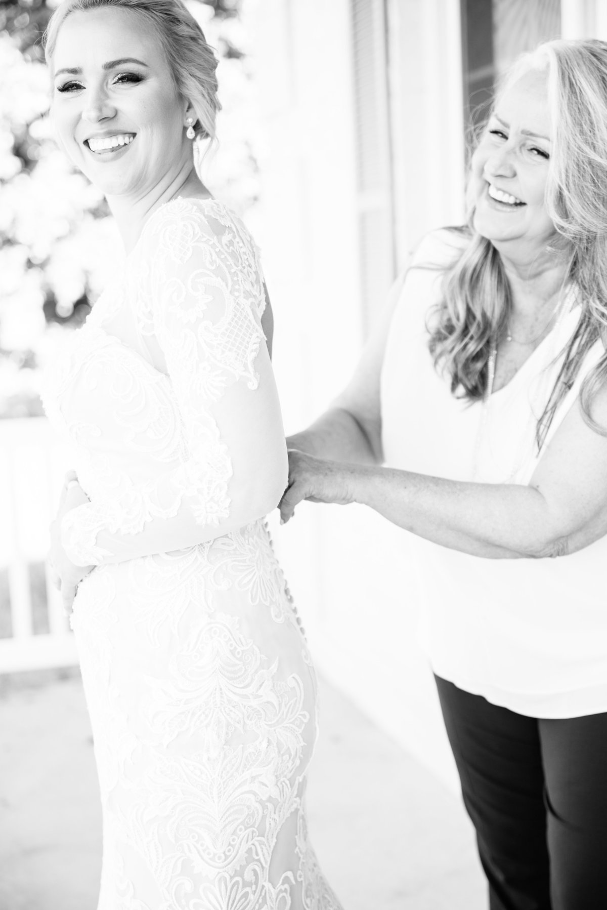 DGP_Cranford-Outen-Wedding_SneakPeek (23 of 90)