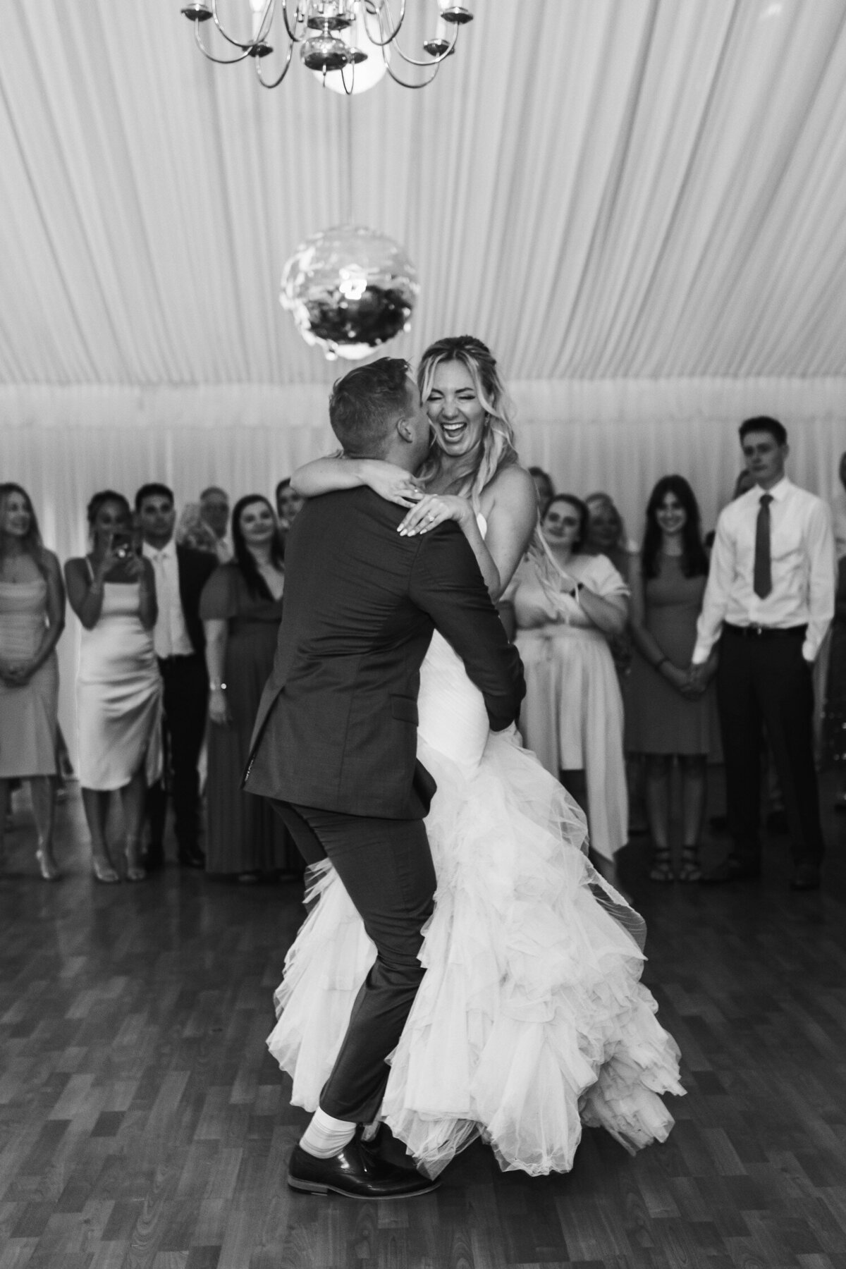 cjamie_kyleematt_weddingsneaks_reception-12_small