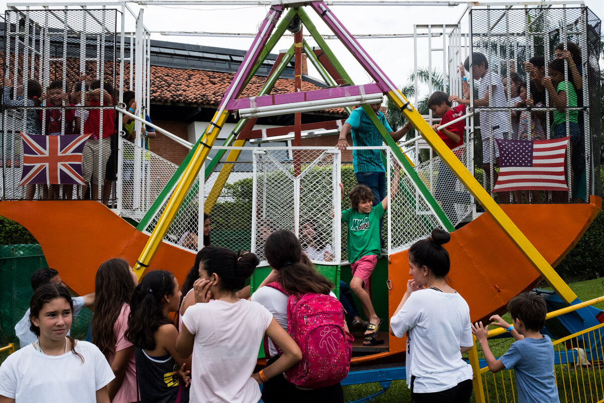 world's-best-family-photographer-kirsten-lewis-colombia009