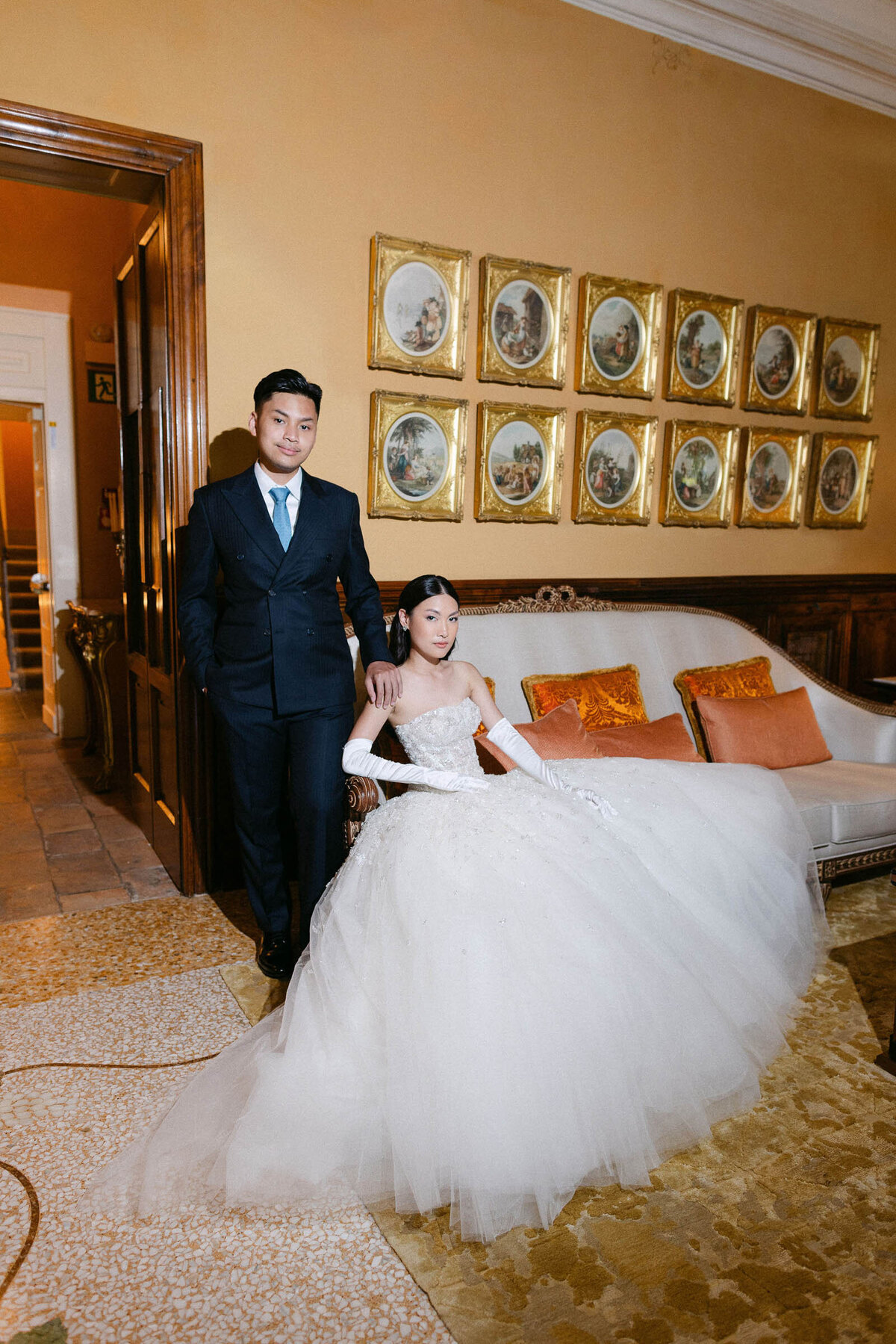 couple photoshoot lake como passalacqua hotel 32