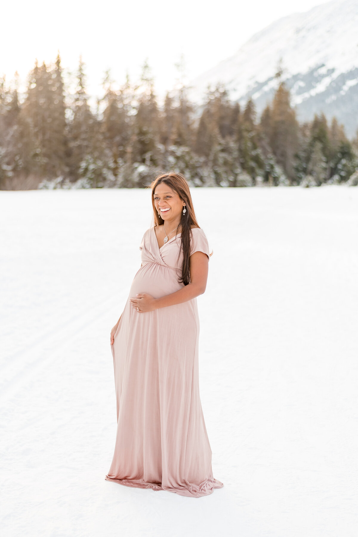 Alaska-Maternity-Photographer-15