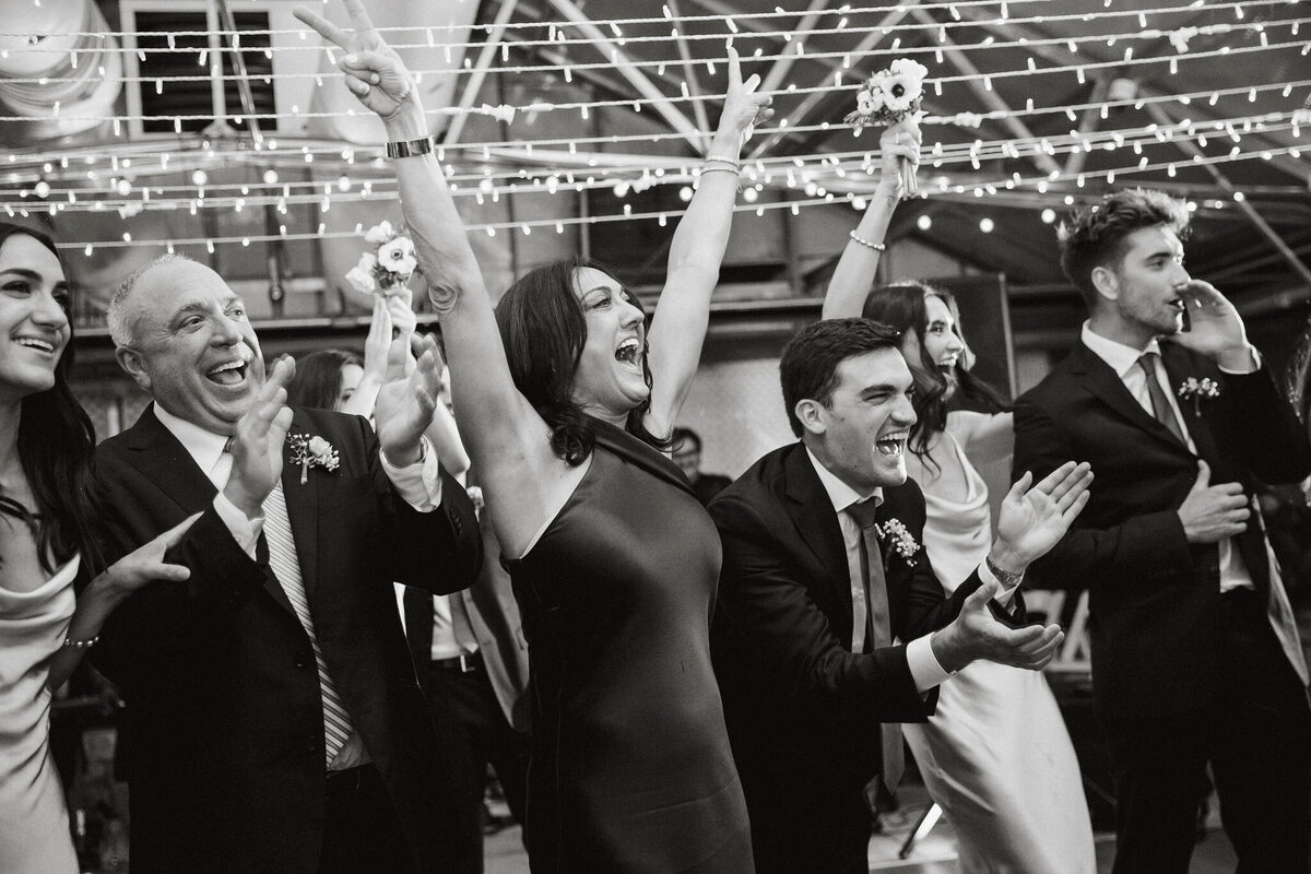 jaclyn-fisher-events-planning-chic-modern-greenhouse-wedding-in-philadelphia-147