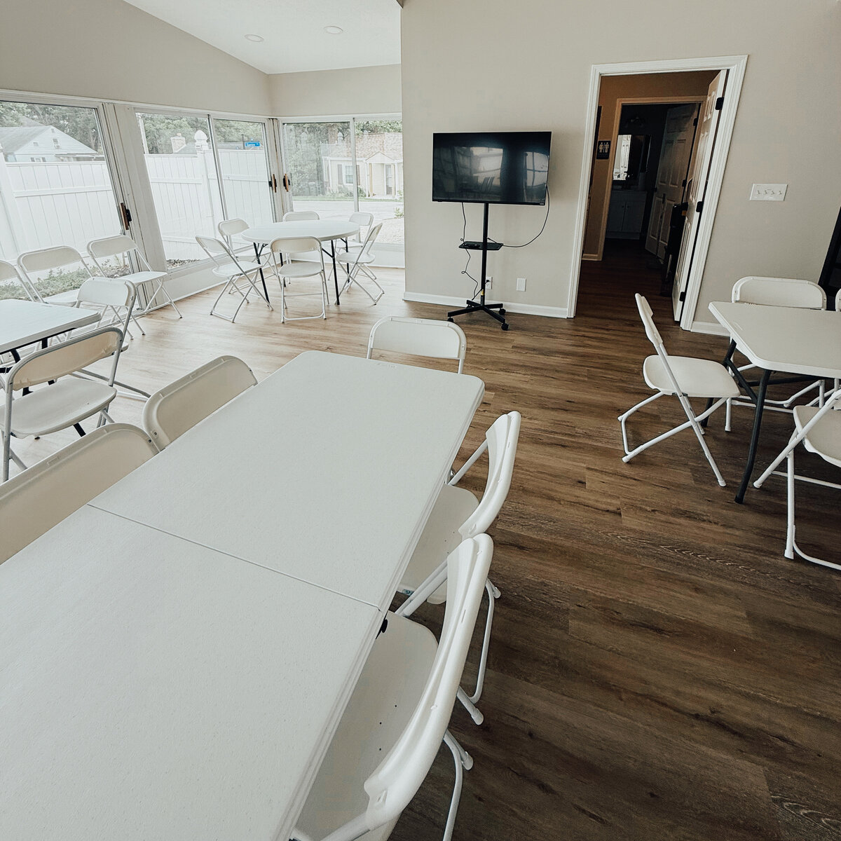 0DEE2B24-398D-4439-830C-B650AC84D992