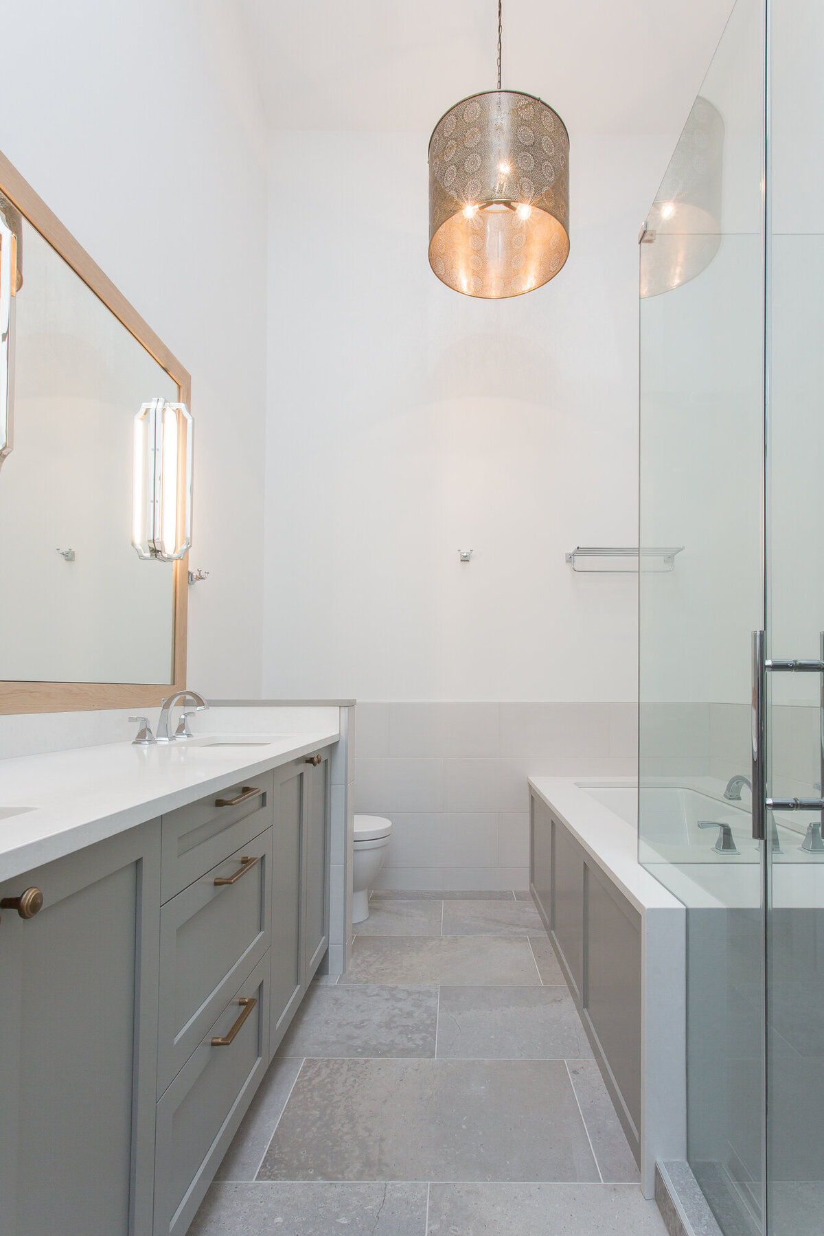 #15 3203 RIDEAU PLACE-14