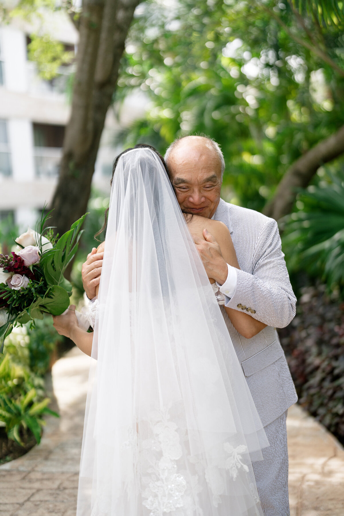 Berlez-Aspen-Avenue-Chicago-Wedding-Photographer-Grace-and-Ivory-Wedicity-Mexico-Editorial-Luxury-Tropical-Aveil-Brides-Designer-95