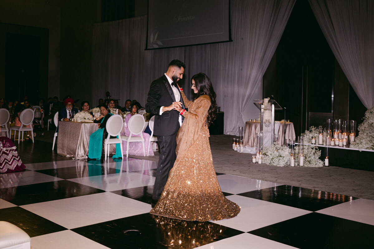 toronto-wedding-photographer-sikh-wedding-reception-032