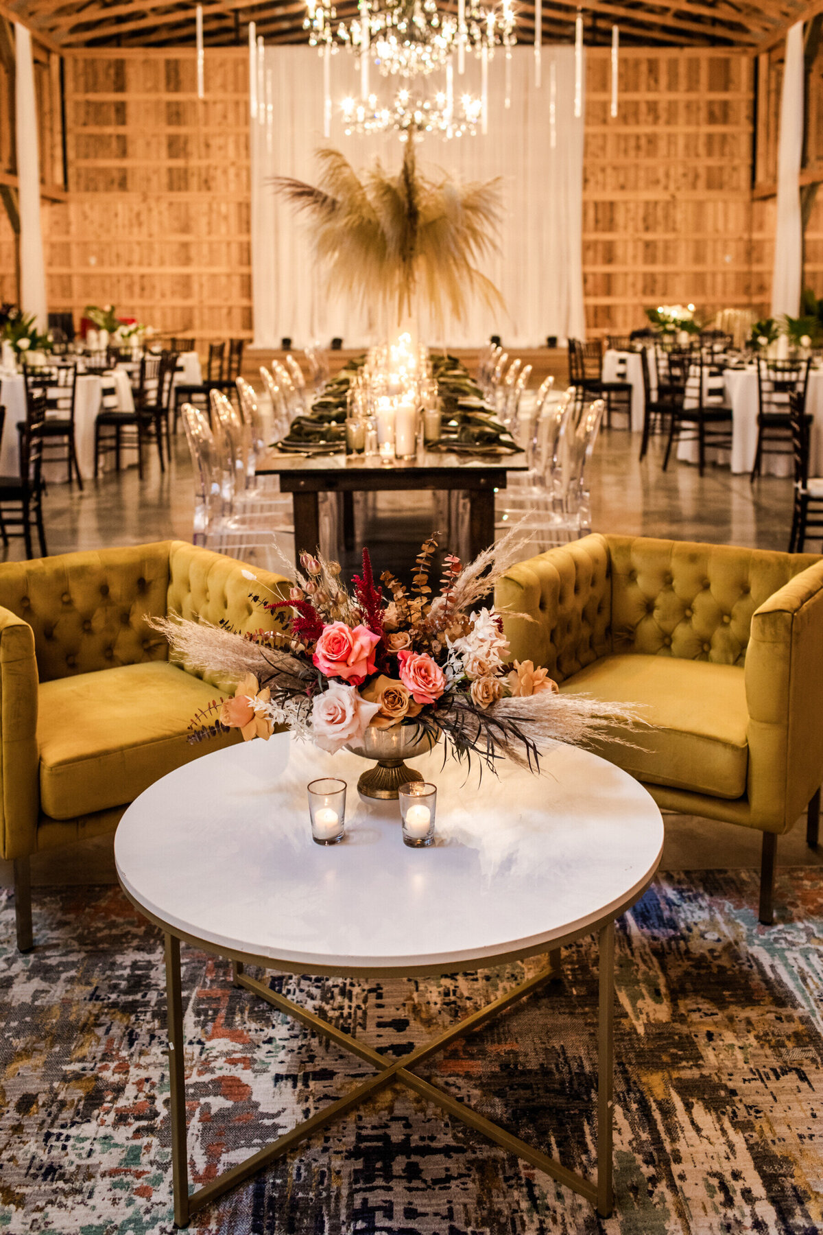 rustic_glam_seating