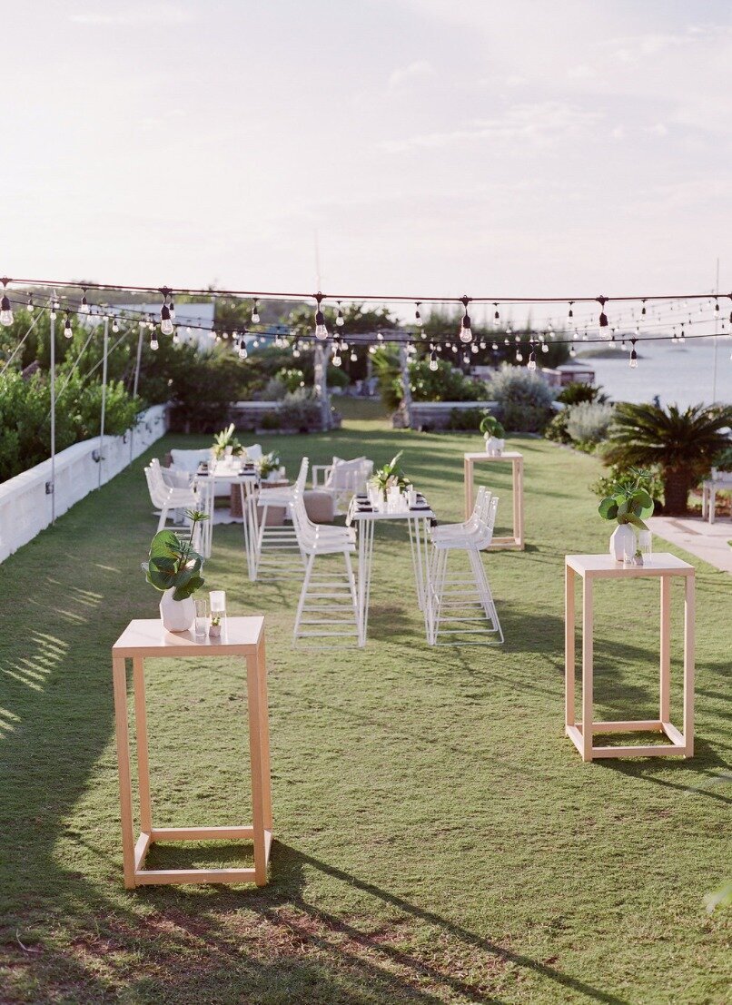 Style-Me-Pretty-Island-Dinner-Party-Dasfete-13