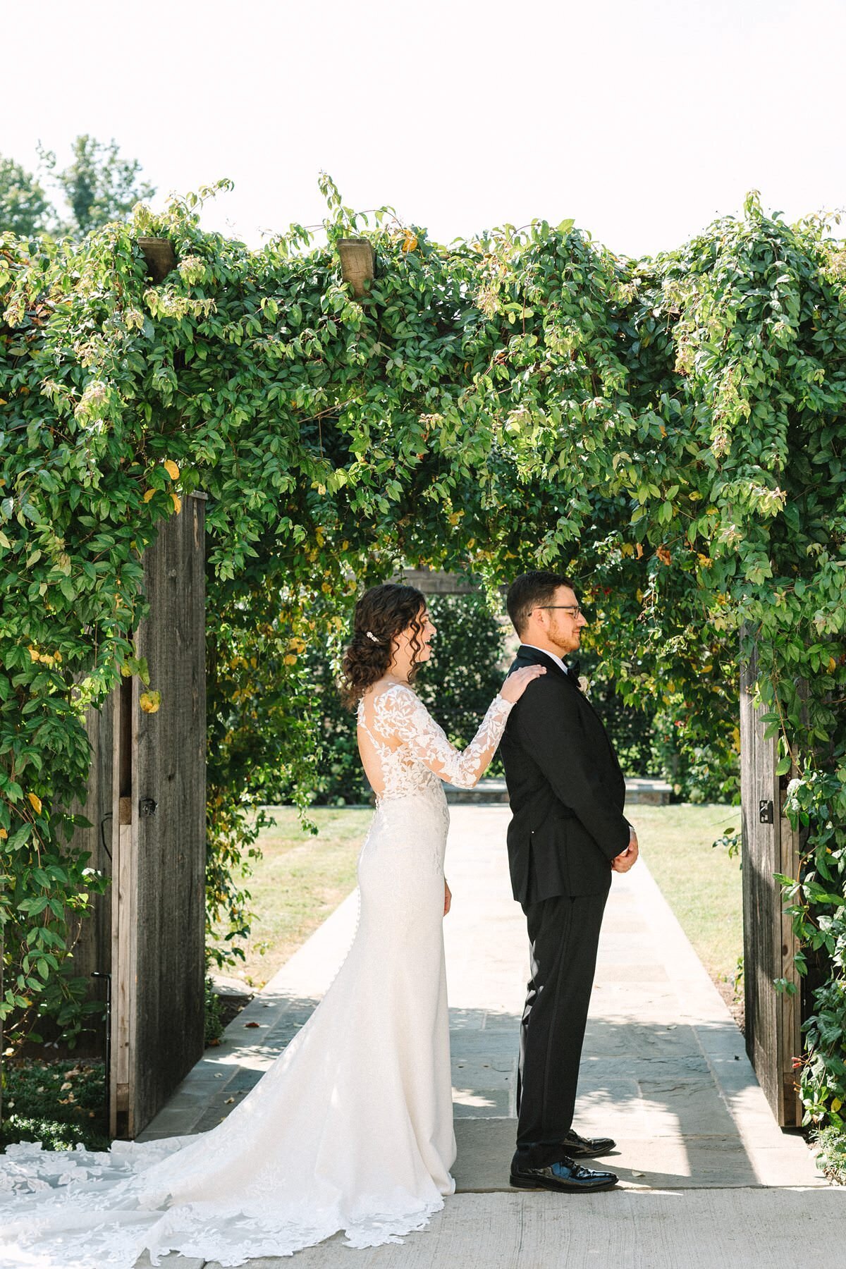Bride and Groom Wedding Portaits Kelynn and Mathew Evansville Owensboro147