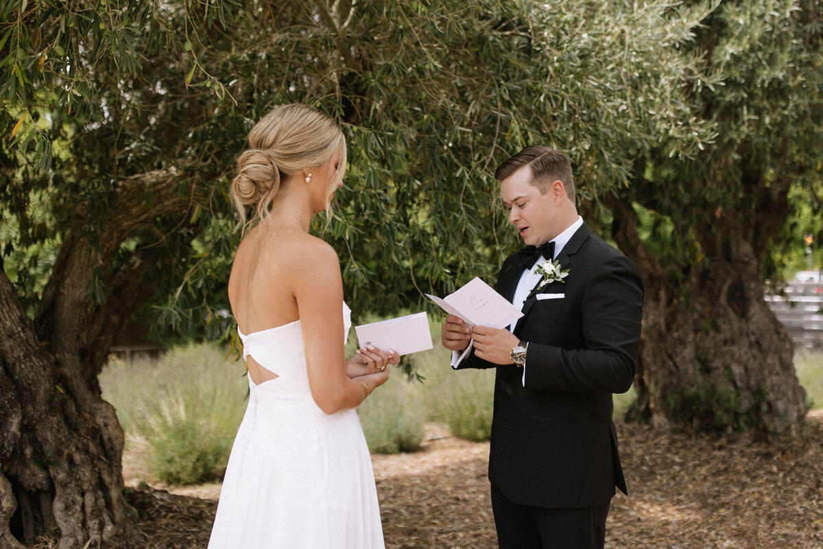 kelseylaurenphoto_c&j_firstlook_-33