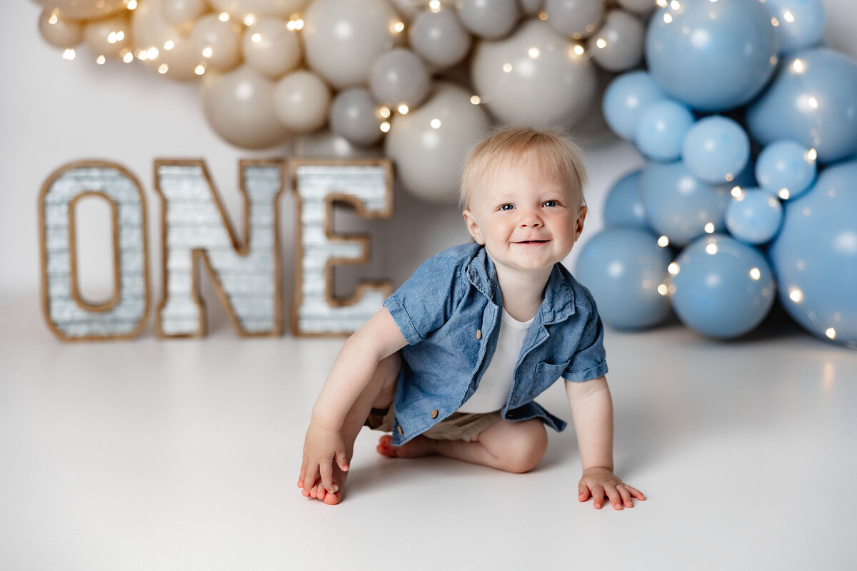 arielle_elizabeth_photography_newborn photographer, family photographer, baby photographer, milestones photographer, studio, near traverse city, near charlevoix, near petoskey, near gaylord, near harbor springs, michigan photographer_08820