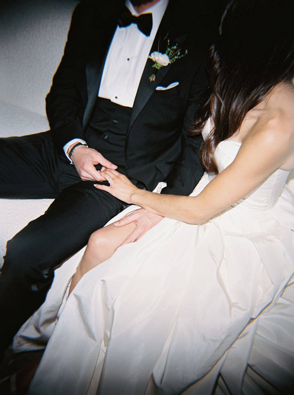 Sophisticated-black-tie-outdoor-wedding-in-portland-oregon-32065_12