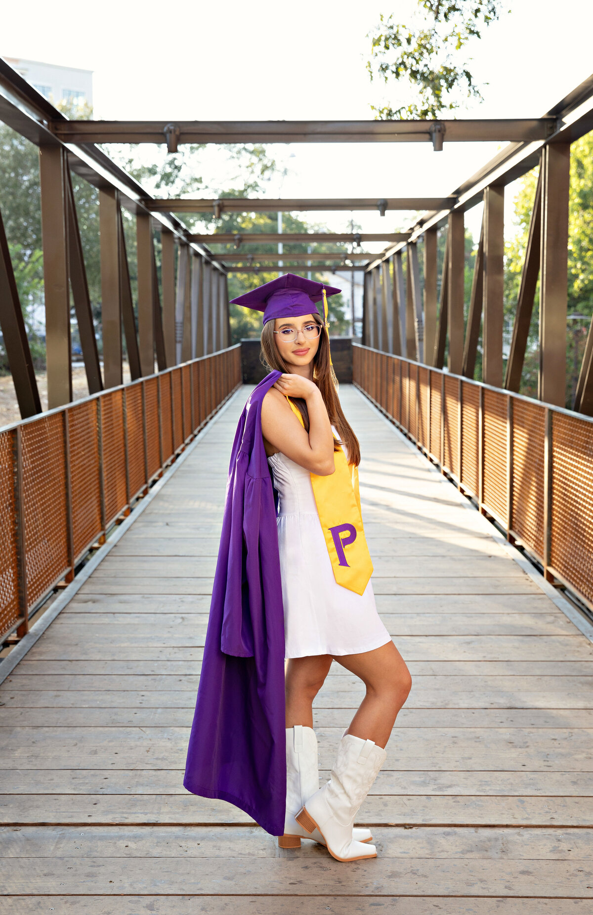 seniorgraduationclassof202520262027bestphotographertudiofamilybirthdaynewbornboyamilynewborngirlfirstbirthdayportraiturephotographystudioportraitsnewborngirlboyfamilyEvaMaganaPhotographychildphotographer (28 of 31)