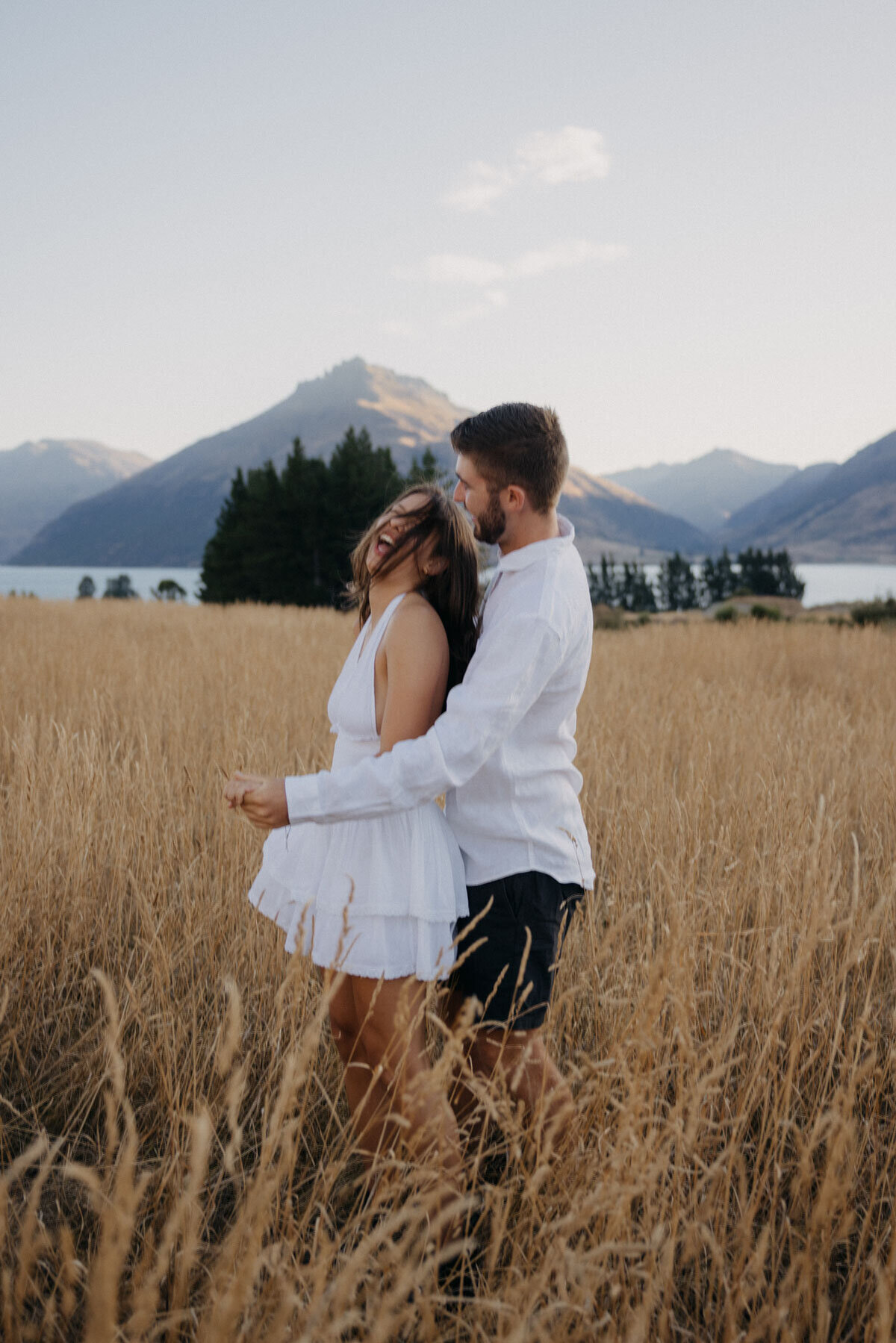 Queenstown couple photographer, couple photo session at Jacks Point