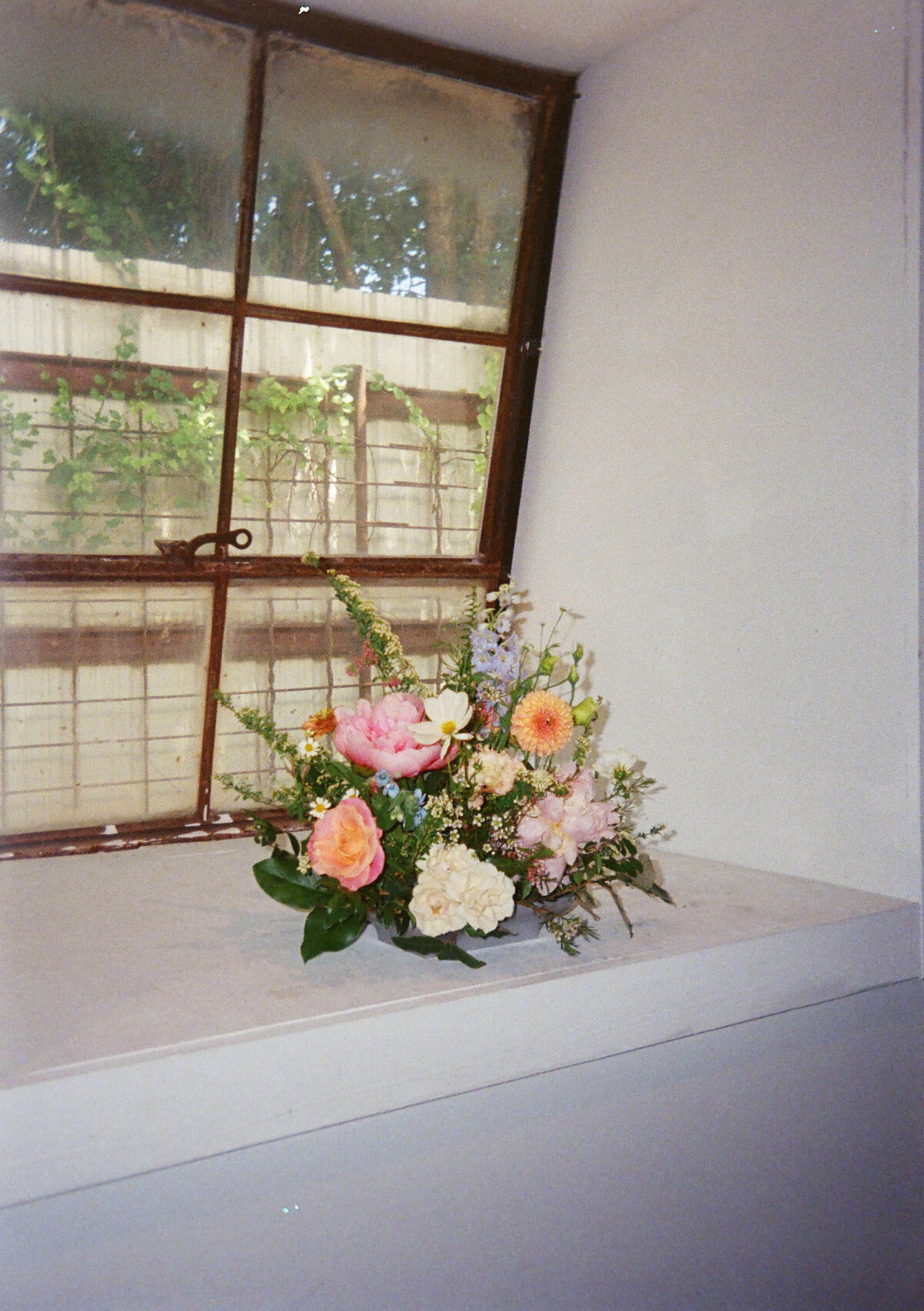 Brooke&PerronWeddingPhotos_GettingReady_AustinWeddingPhotographer_HereafterFilms-8