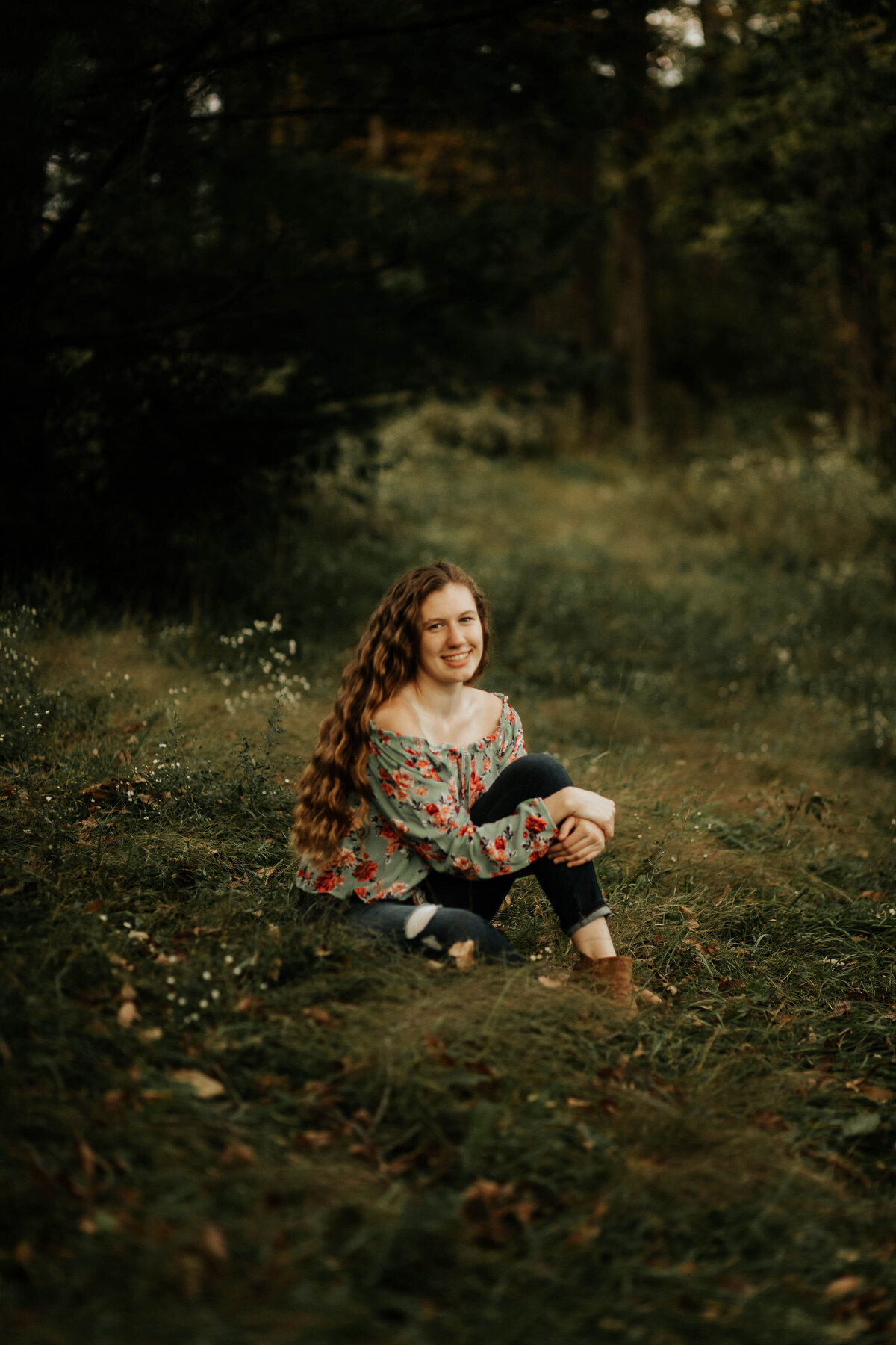 Winchester KY Senior Portraits: Capture the memories of your senior year at George Rogers Clark High School. Our expert photography will preserve this special time for you. Book your session now!