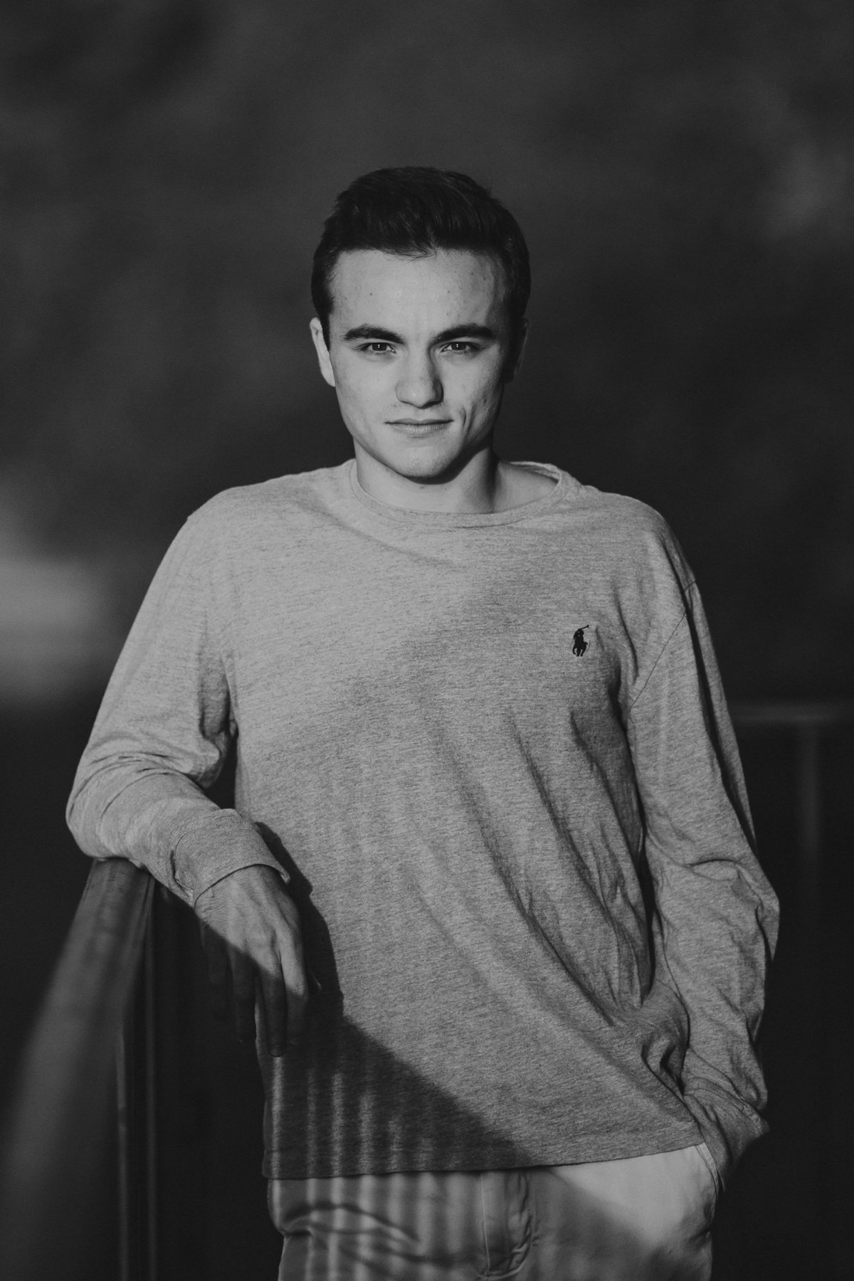 16baltimore-highschool-senior-guy-nature-fashion-fall